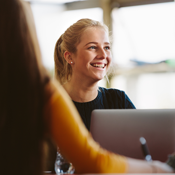 Voor wie is<br> <span>Begeleid Wonen</span> <br>bedoeld?